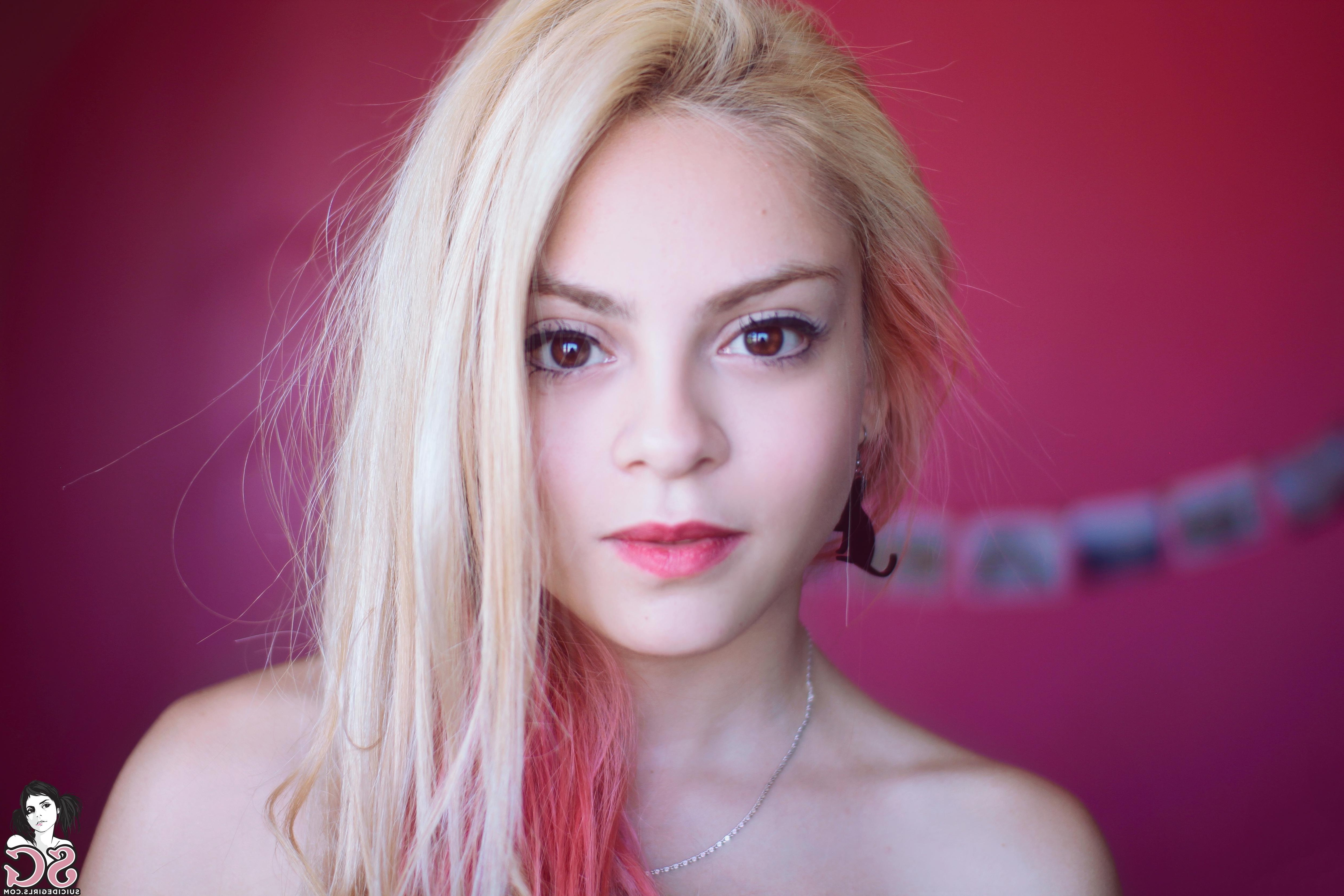 carmen pankratz add Naked Matue Women photo