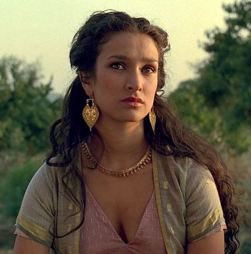 benoit brabant add Indira Varma Hot photo