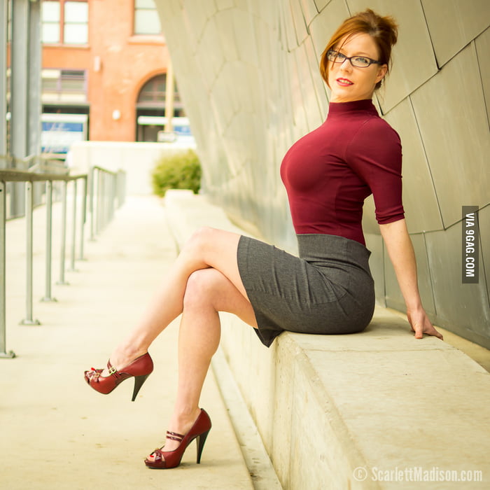 cuong trieu add Camille Crimpson photo