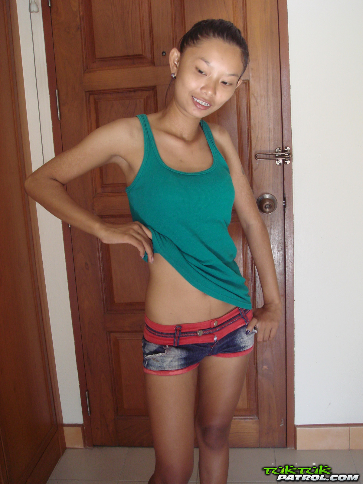 christine kleingeld add Skinny Thai Porn photo