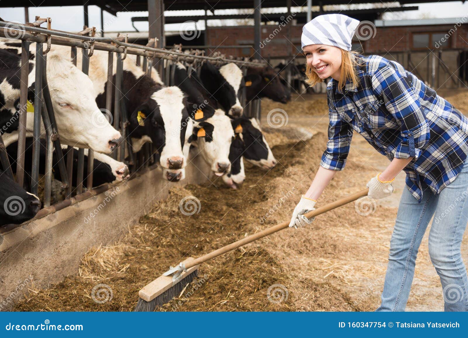 Cowgirl Milked 4273