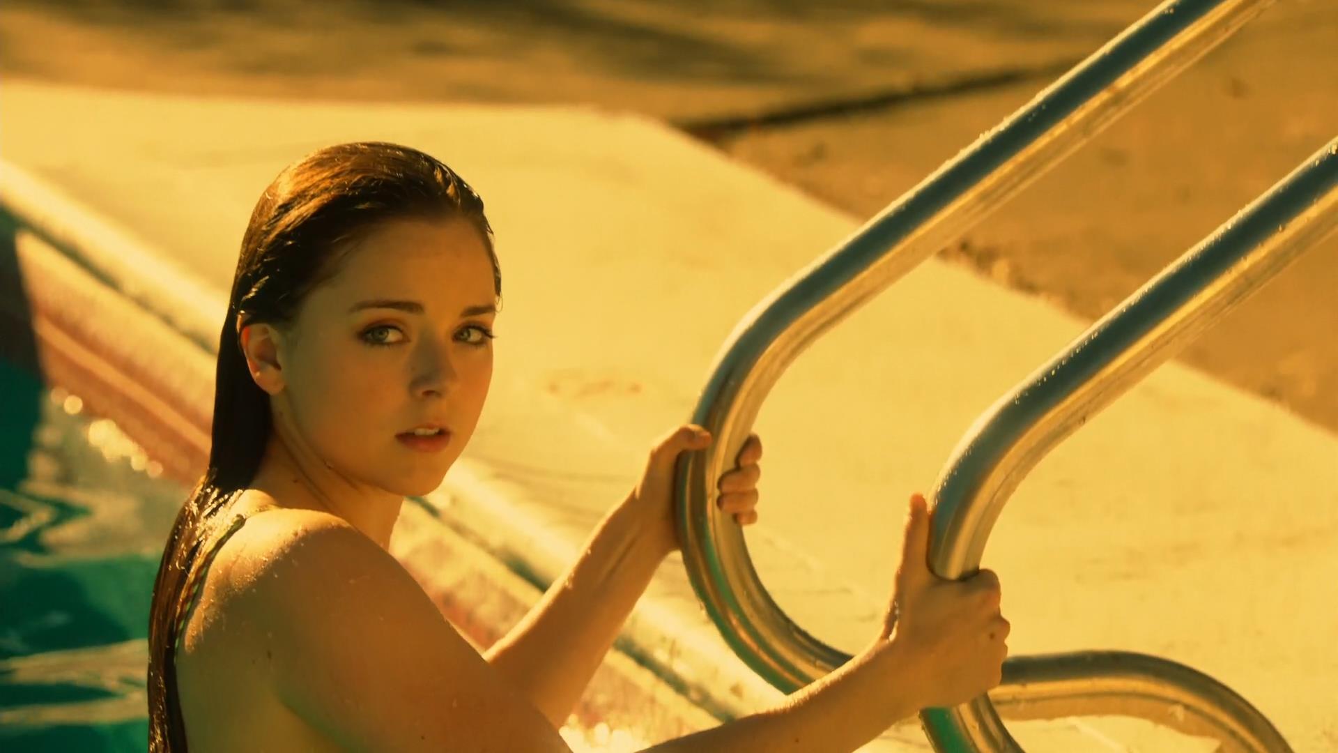 christopher hall add Madison Davenport Nude photo