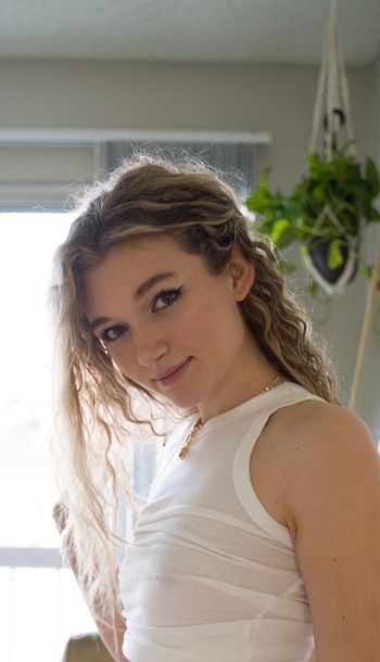 akbar renaldi add Madiruvee Porn photo