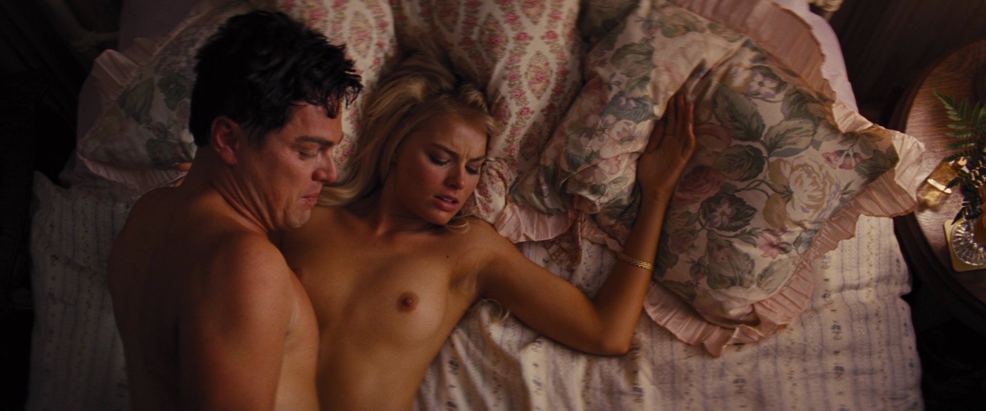 bobby hartline add Margot Robbie Hot Scene photo