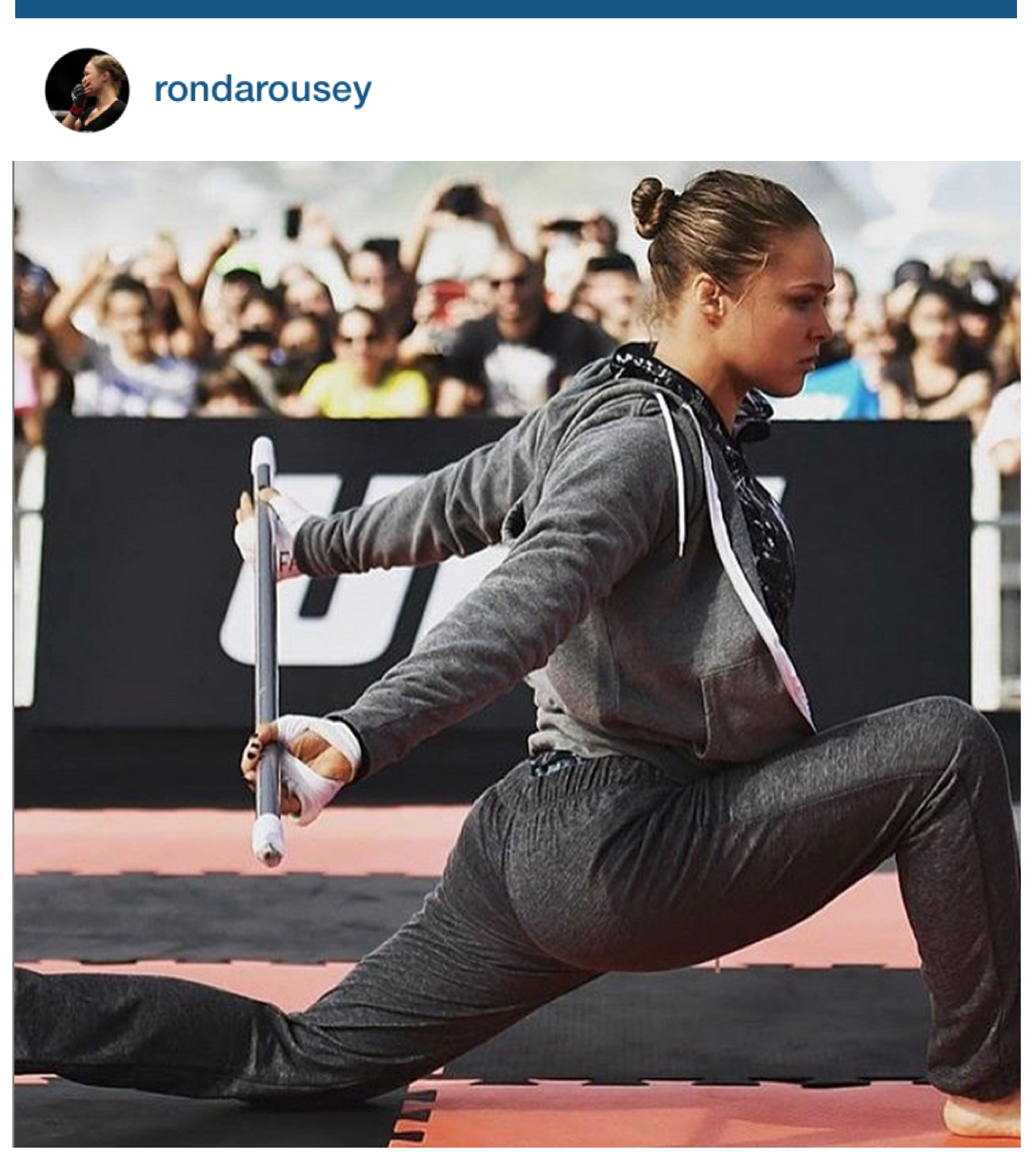 amber belding add Ronda Rousey Booty photo