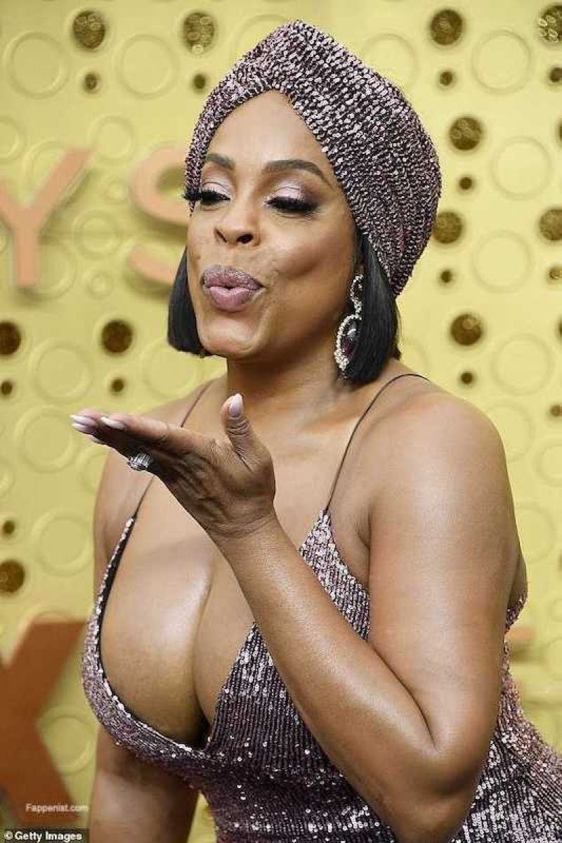 bella theresa add Niecy Nash Nude photo