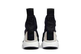 chasity lovins add Black Ambush Stella photo