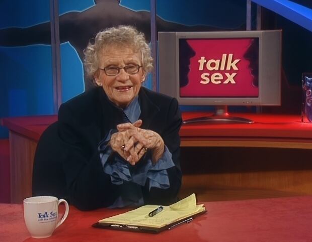 alexis liakakos add Old Lady Sex photo
