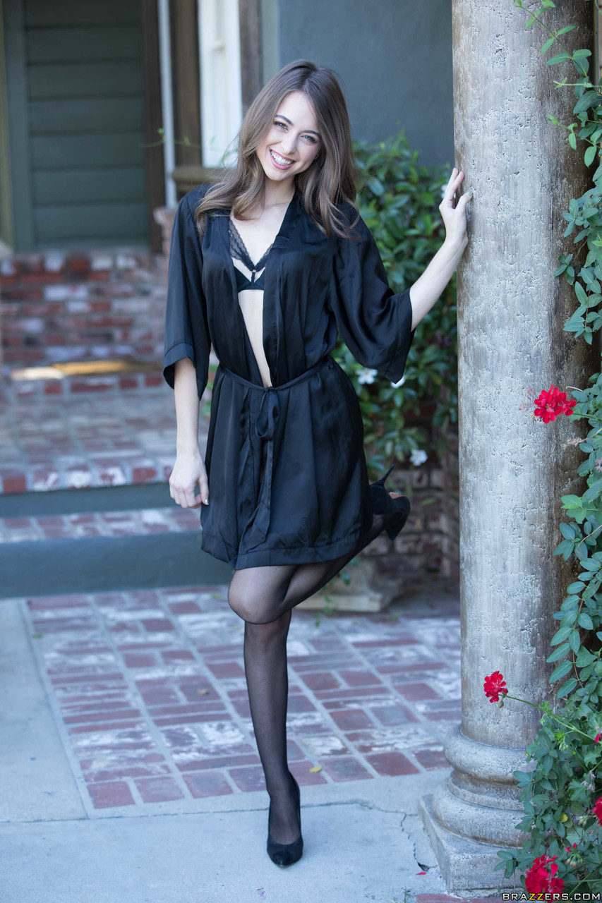 ayyub ali add Riley Reid Shemale photo