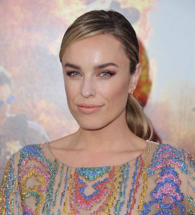 benjamin streeter add Jessica Mcnamee Sexy photo