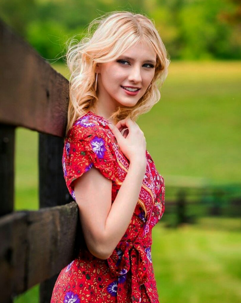 dayong li add Melody Marks Eyes photo