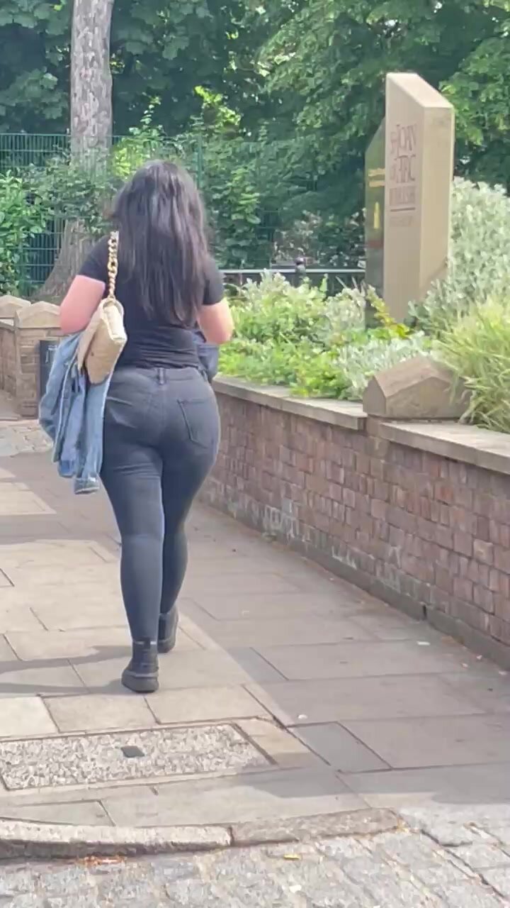 deborah daggett add Pawg Jeans photo