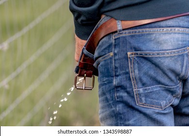 ameer felfel add Guys Peeing Pics photo
