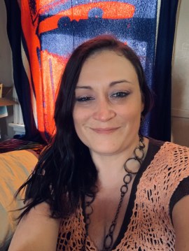 carina roux add Curvy Brunette Milf photo