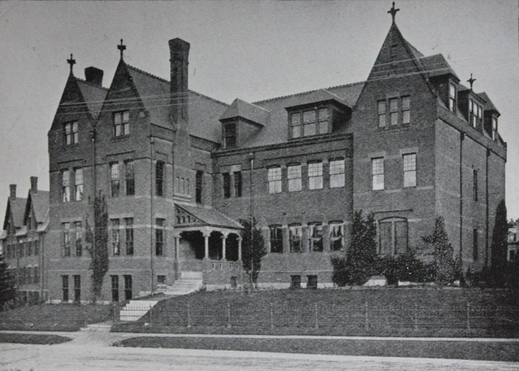 ad haywood add Lylli Hall photo