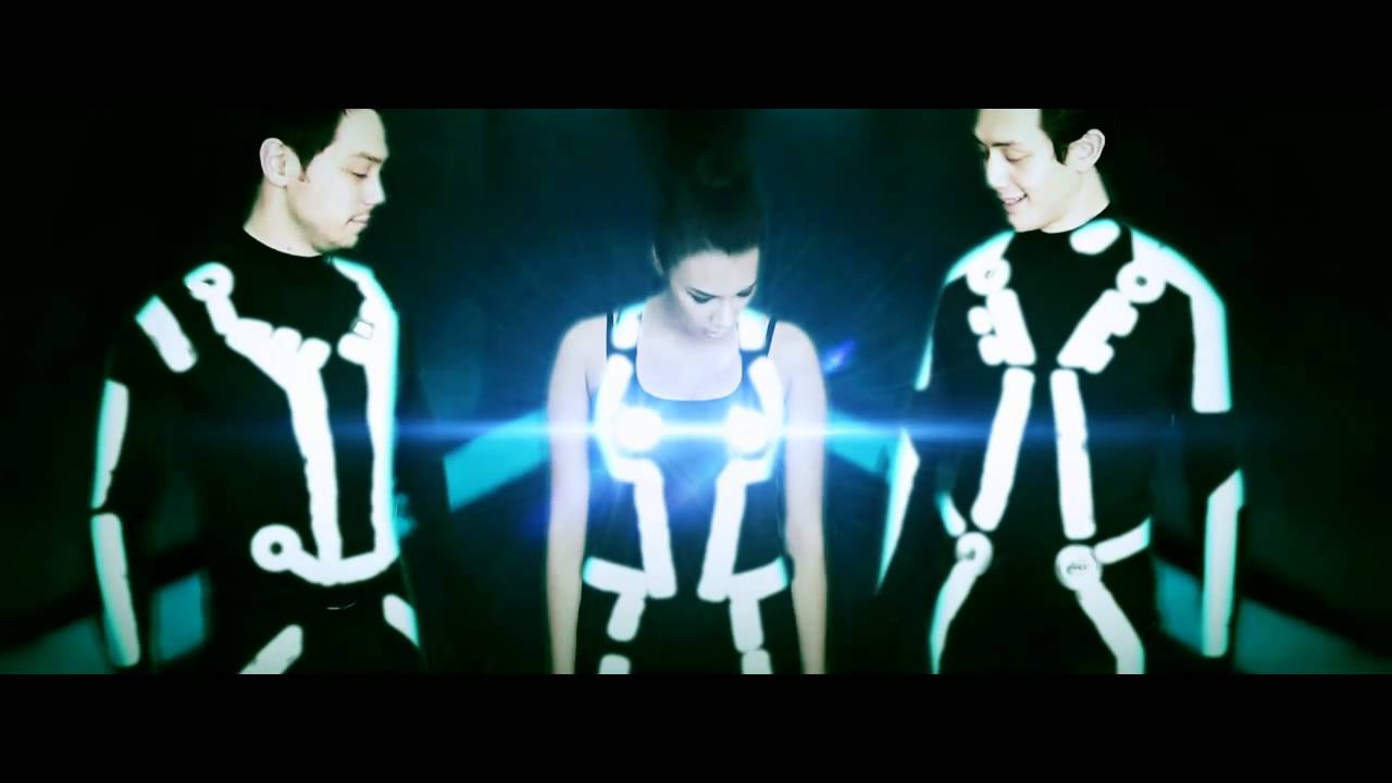 angad sachdeva add Tron Porn Parody photo