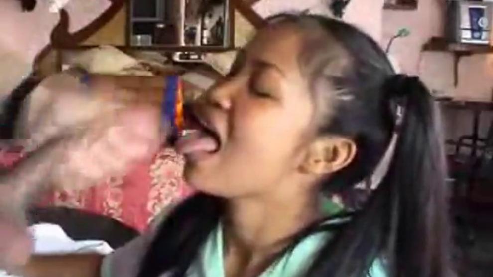 bidhan dey add Farang Ding Dong Gai photo