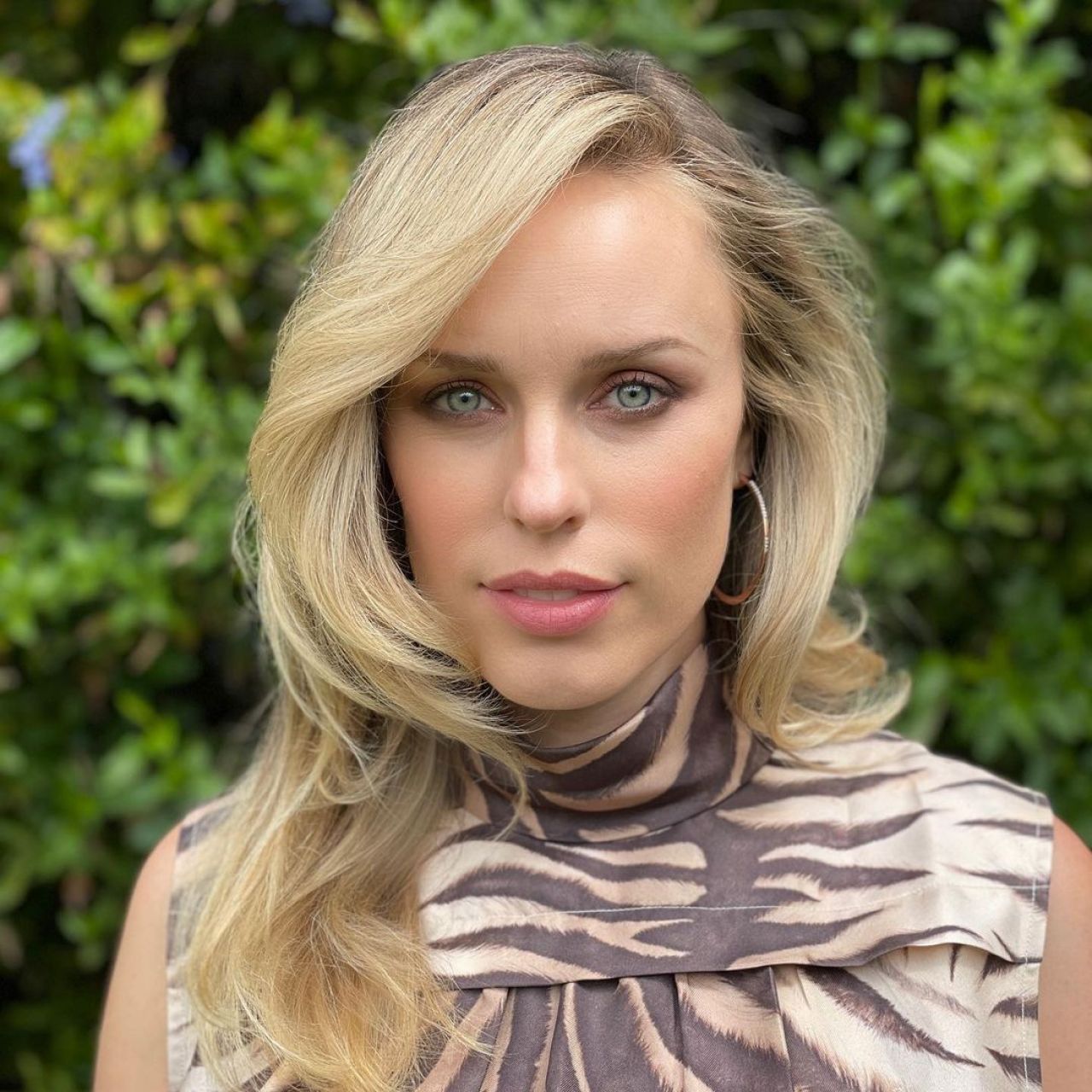 abhilash naik add Jessica Mcnamee Sexy photo
