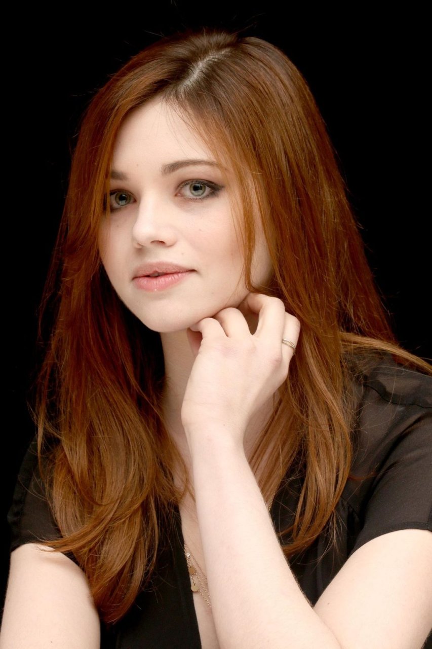 dave schwind add India Eisley Porn photo