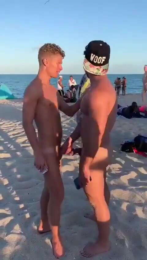 Men Naked Hard 16110