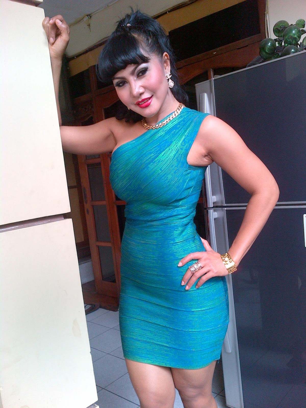 doug works add Ngentot Tante photo