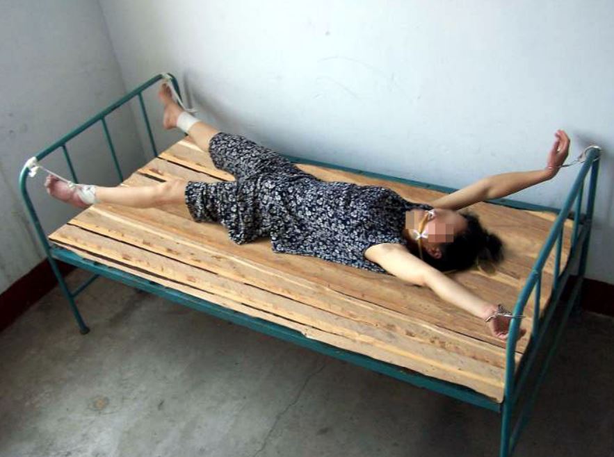 debbie messick add Spread Eagle Tied To Bed photo