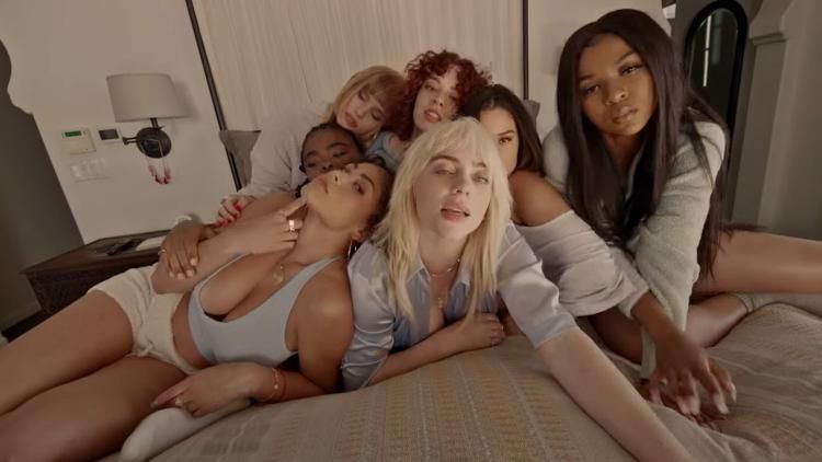Billie Eilish Nude 16098