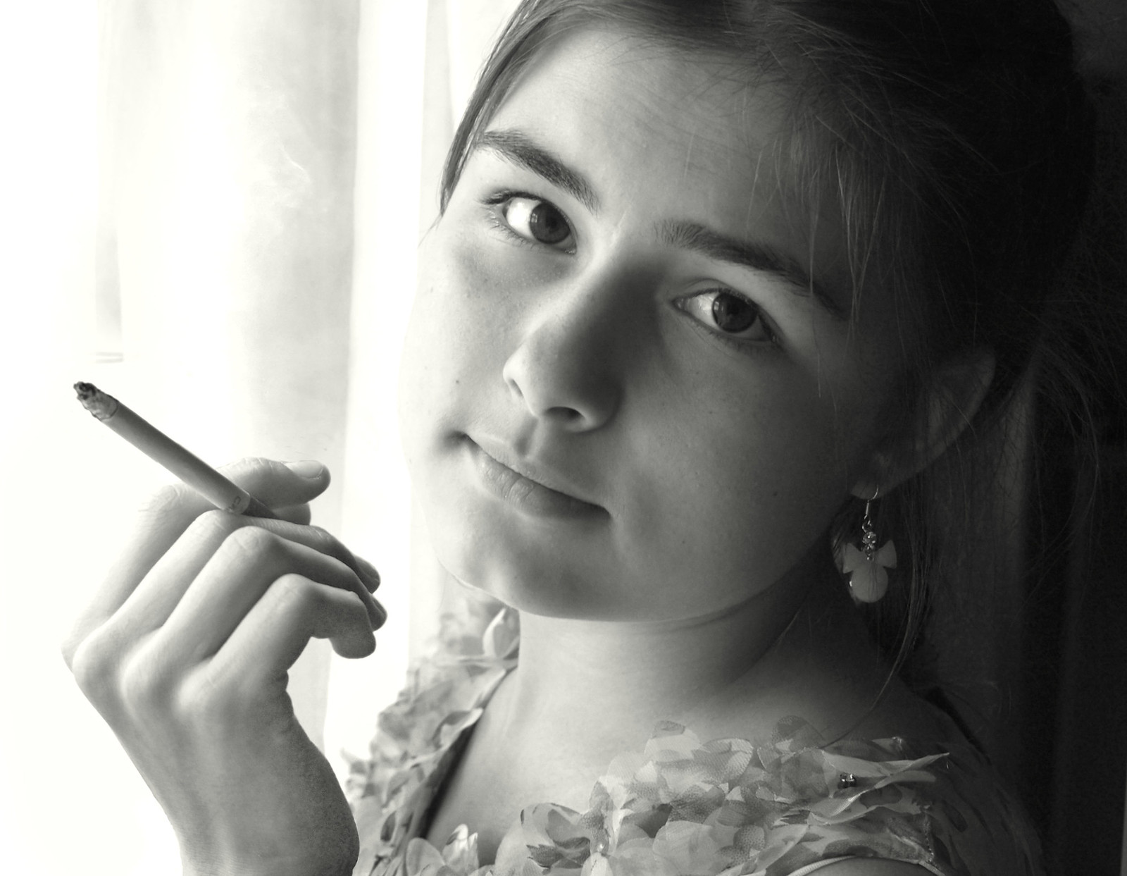 aaron moyes add Crazycrissy Smoking photo