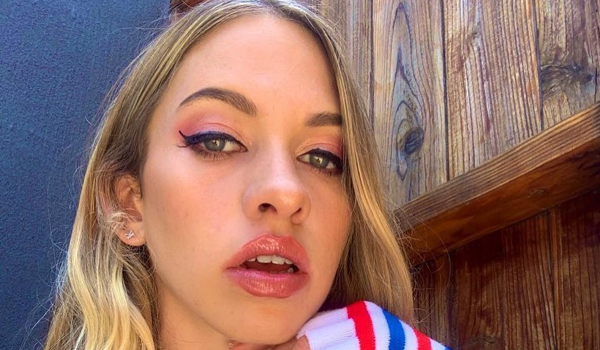 debbie tweedy add Khloe Kapri Stepdaughter photo
