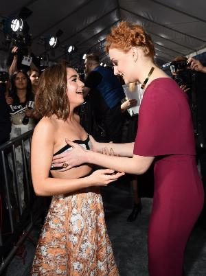 andy brinton add Maisie Williams Hottest photo
