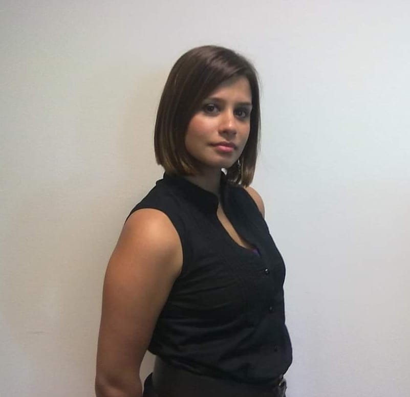 diamond bullet add Sofia Santana photo