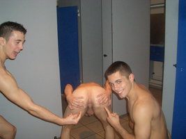 Straight Men Mooning 15812