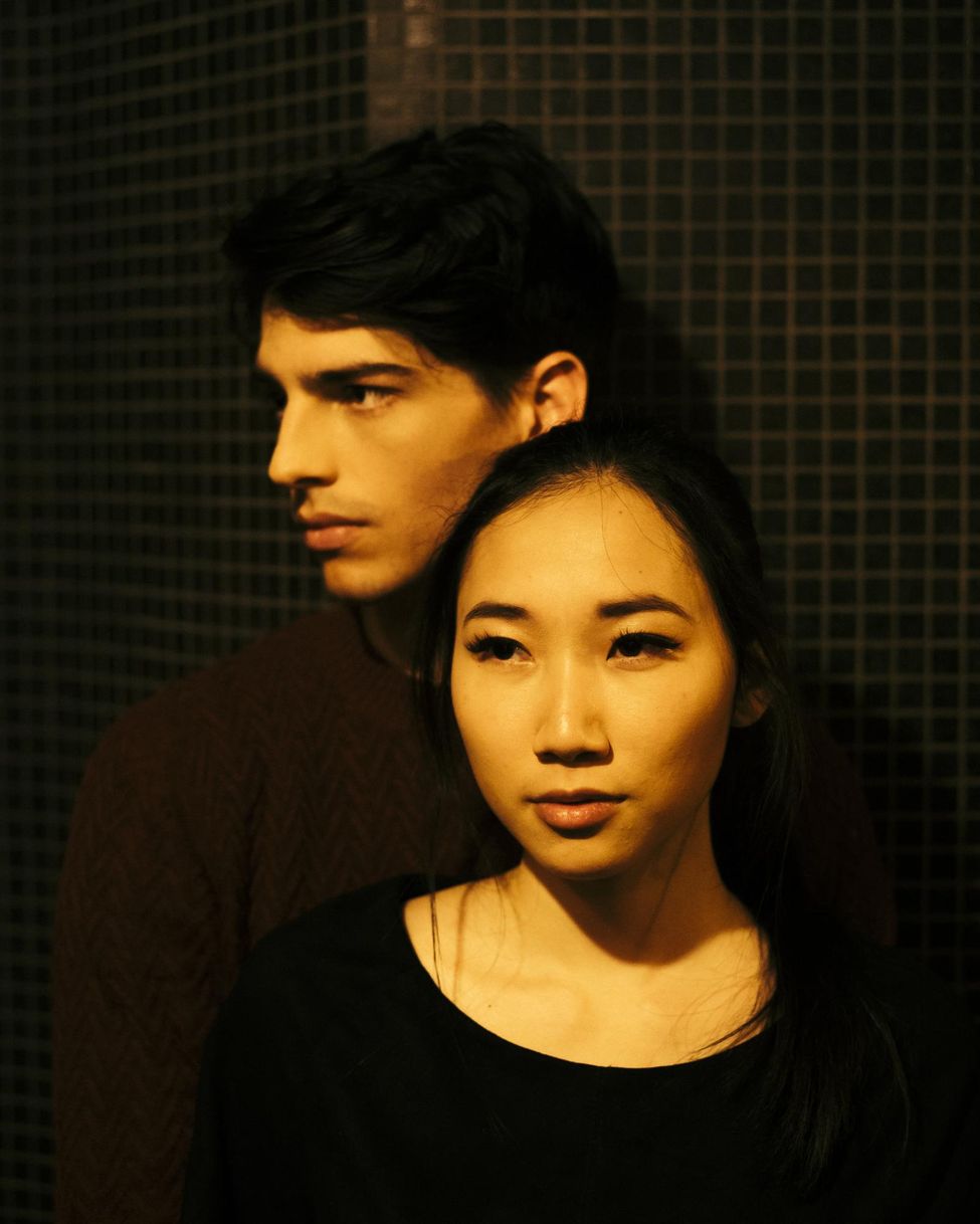 alberto cordoba add Luna X James photo
