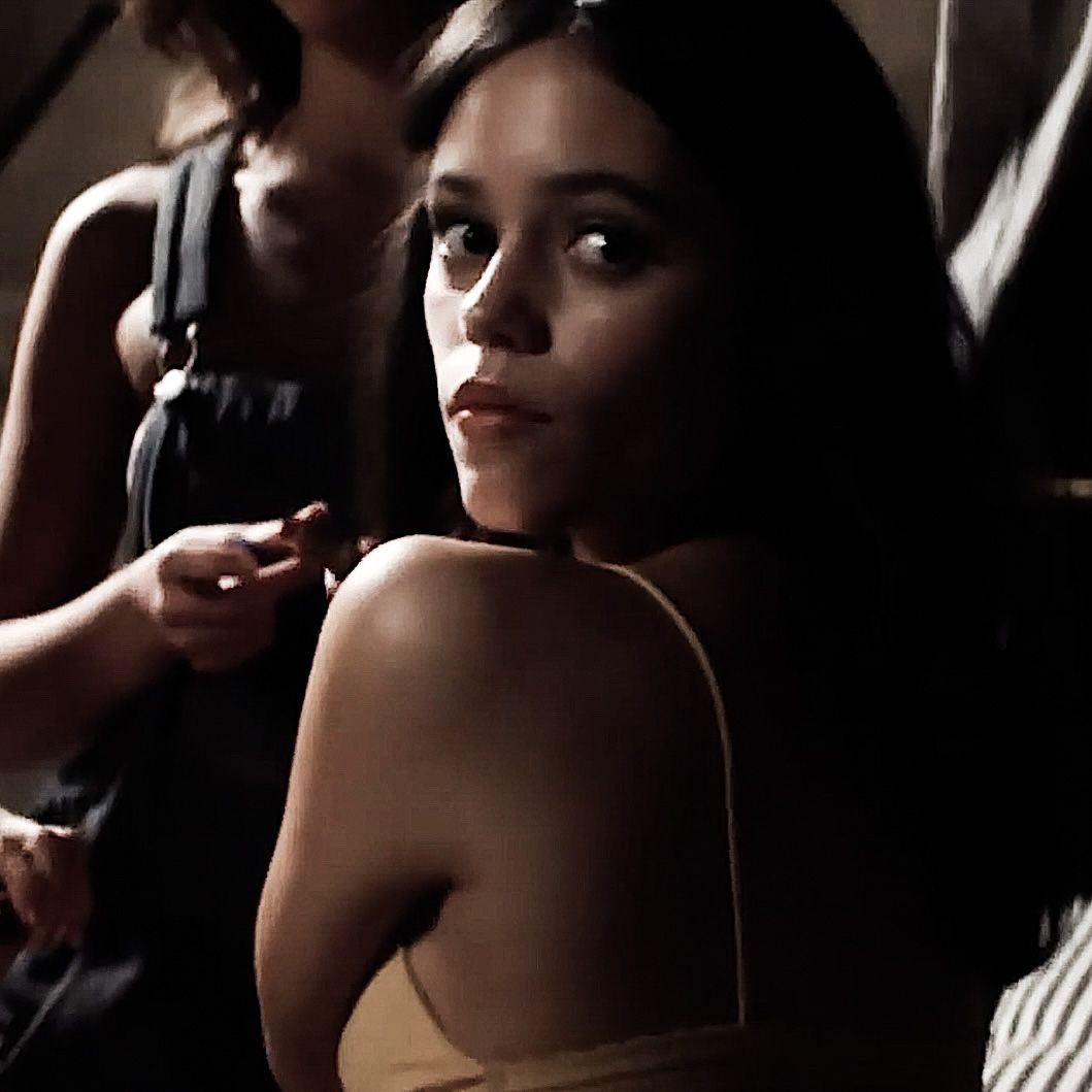 charles gilmer add Jenna Ortega Bed Scene photo