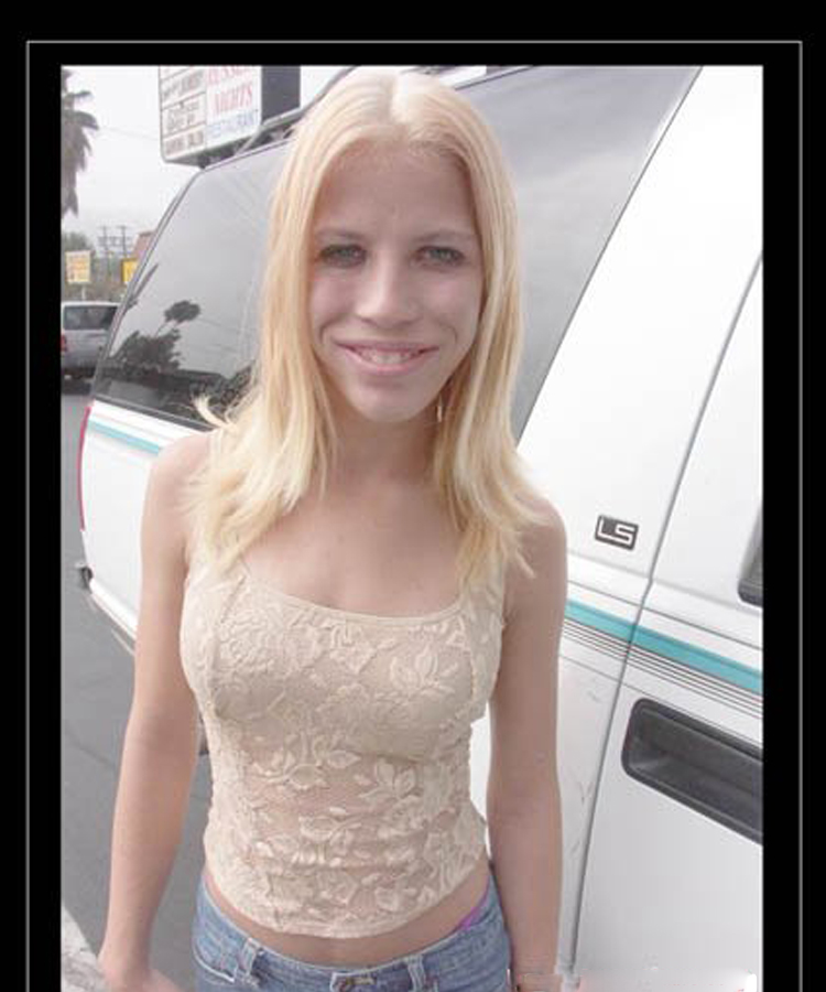 ali daniels add Ugly Chick Nude photo