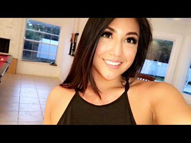 abejo add Lexi Bandera photo