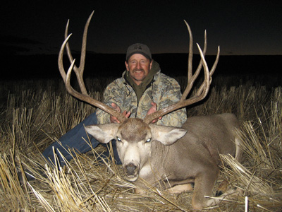 alan wooten add Montana Gunn photo