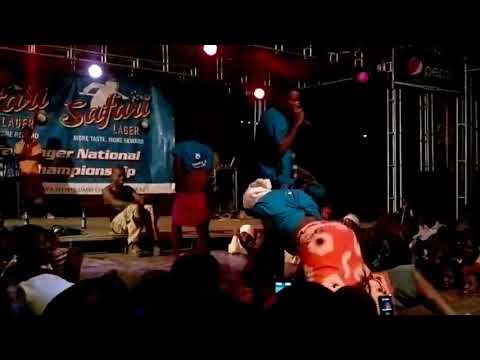 charles dy add Grinding And Lap Dance photo