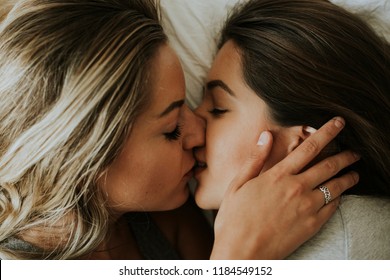 delissa coleman add Sexy Lesbians Making Love photo