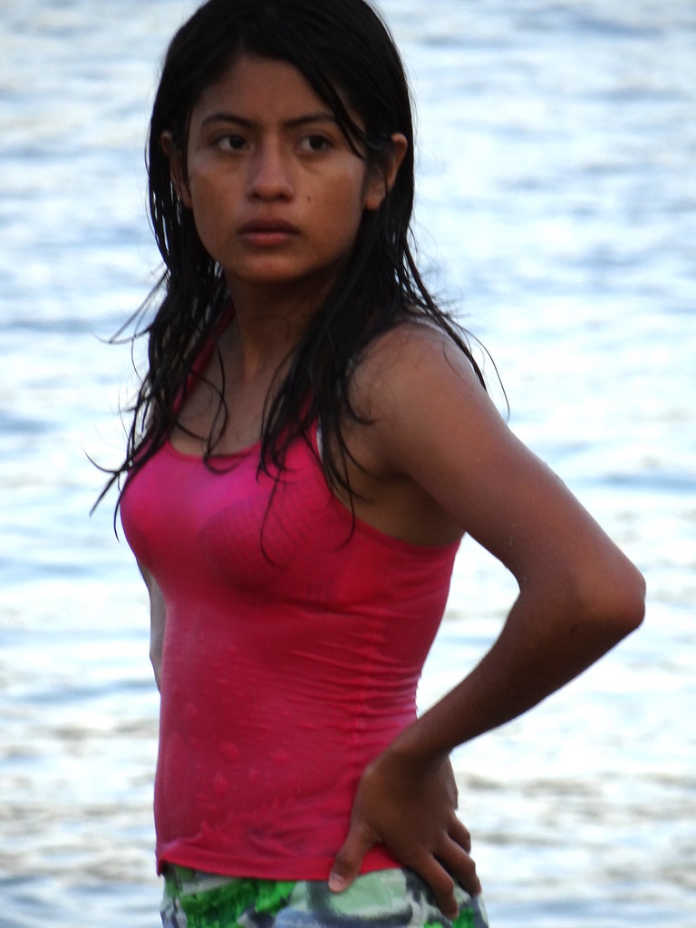 bonnie oflynn add Teens Voyeur Beach photo