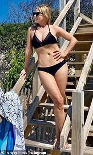 ayad abdullah add Cheryl Hines Hot photo