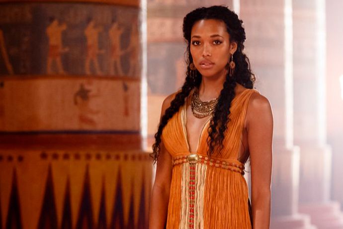 Kylie Bunbury Hot 6896