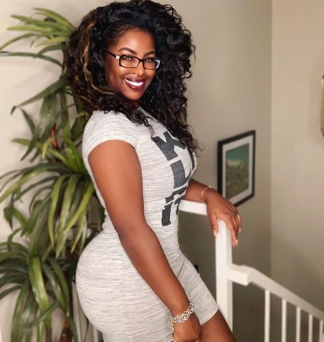 carrie oakie add Thick Joi photo