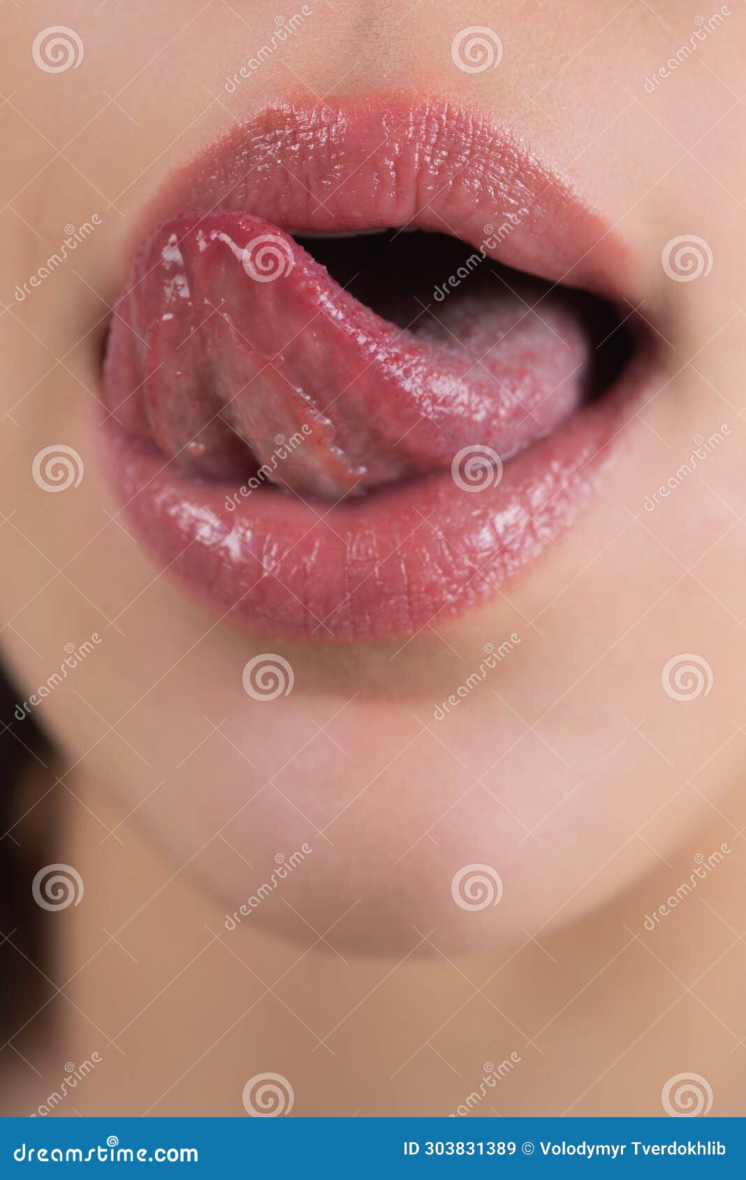 adetunji oni add Closeup Licking photo