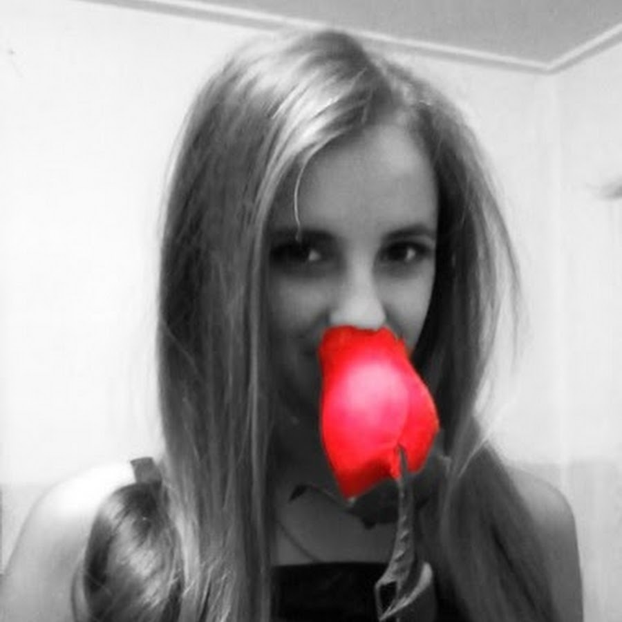carmen bosse add Azlea Anastasia photo