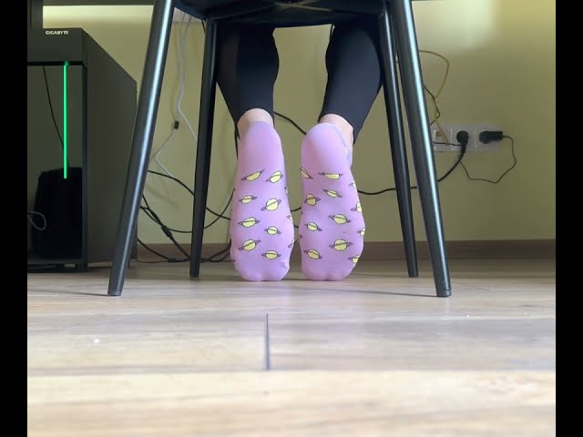 chad besson add Teasing Under Table photo