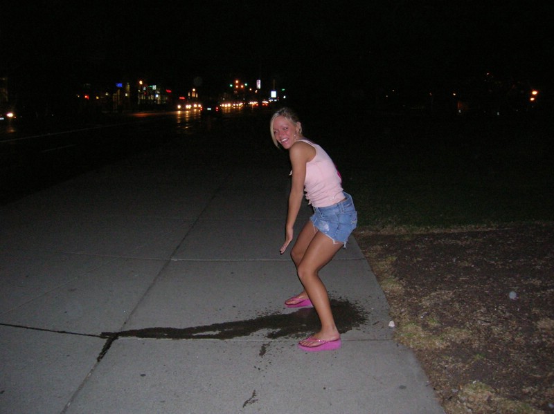 diego palomo add Hot Teens Peeing photo