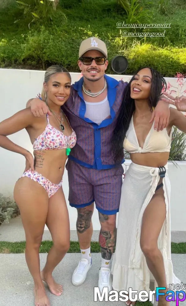 carlos villagran add Paige Hurd Nude photo