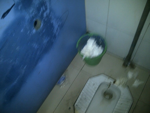cassandra liner add Glory Hole In Real Life photo