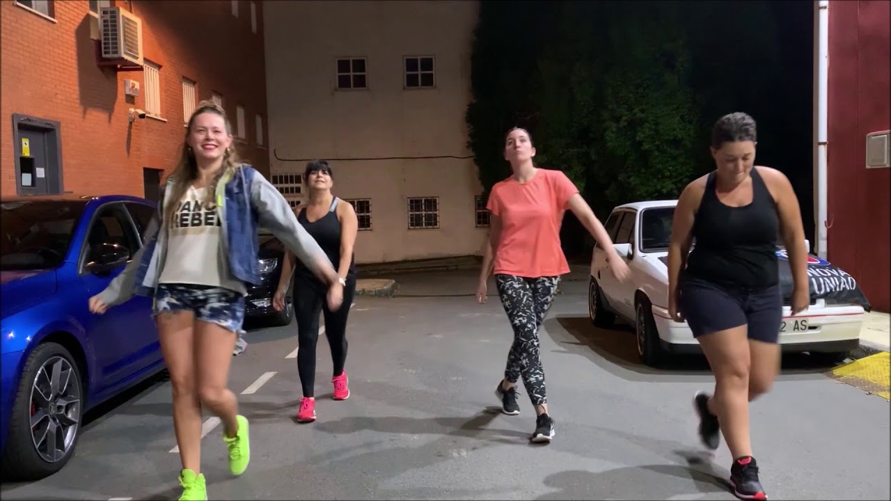 baskom emas add Rubita Fit Porn photo